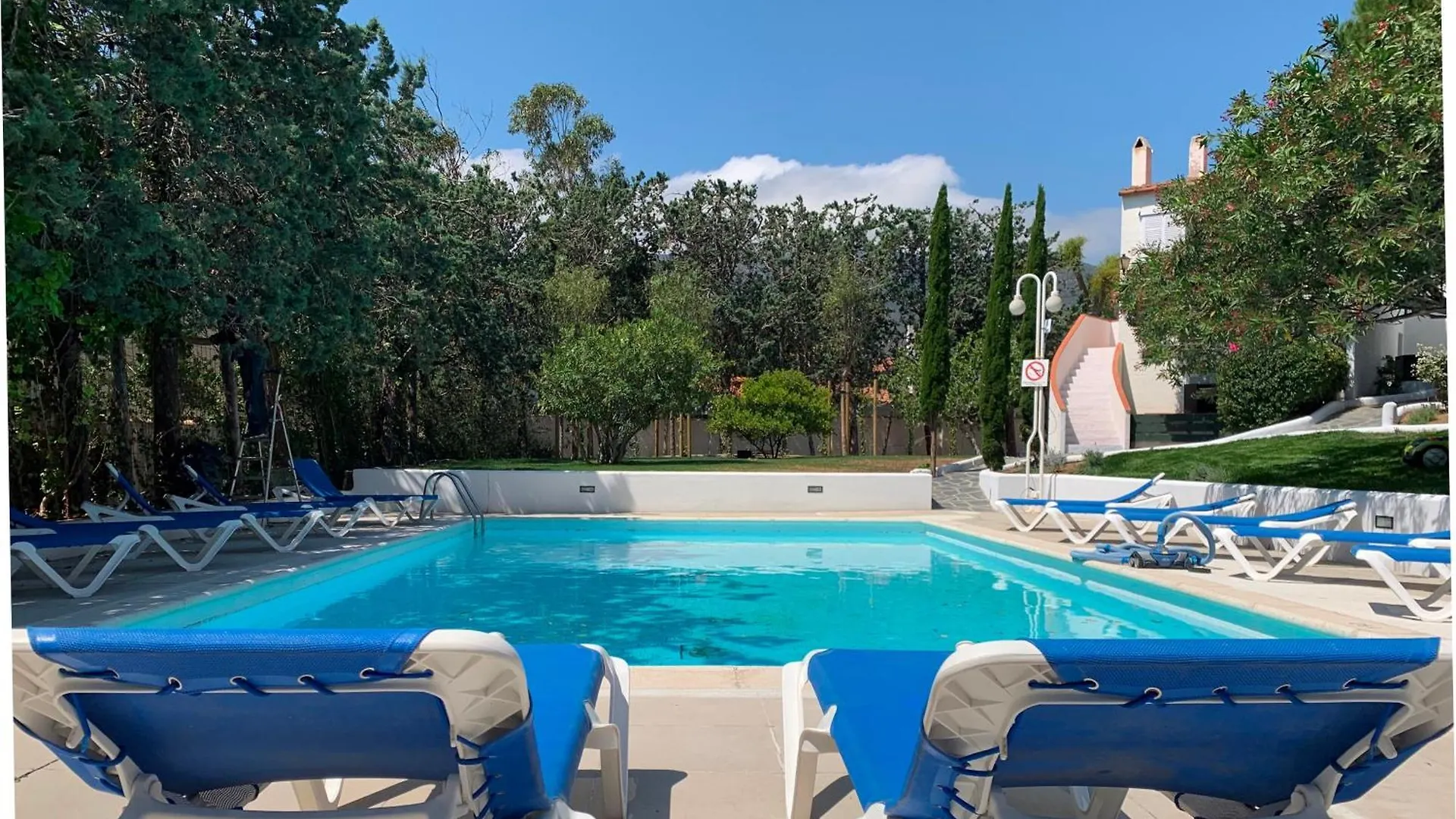 **  Hotel Misty Cadaques Spain
