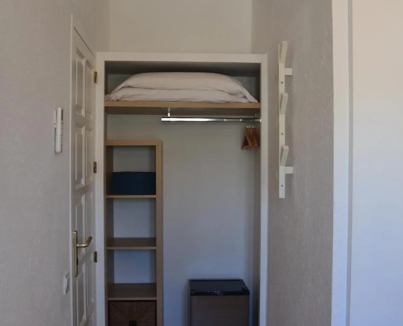 **  קדאקז Hotel Misty ספרד